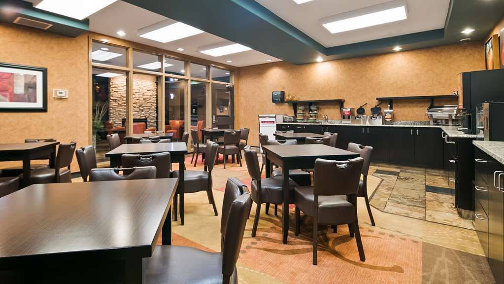Best Western Wainwright Inn & Suites Restaurante foto
